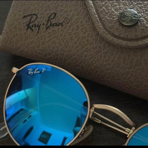 Authentic Ray-Ban sunglasses - Picture 3 of 3